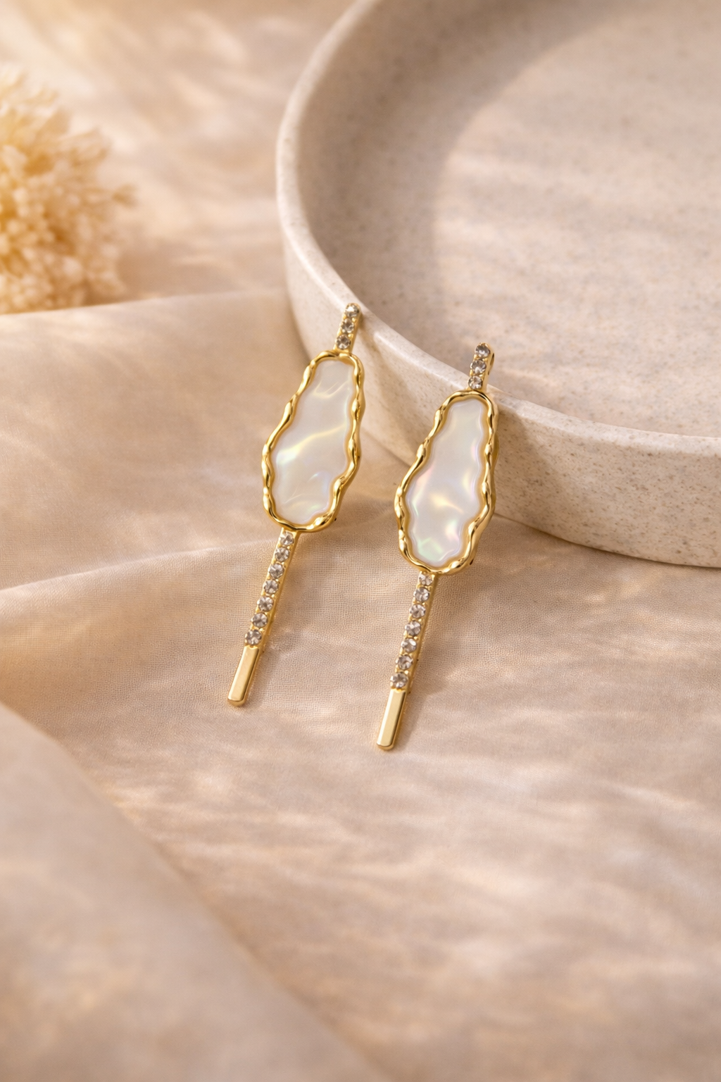 Pearl Stone Side Hair Pin