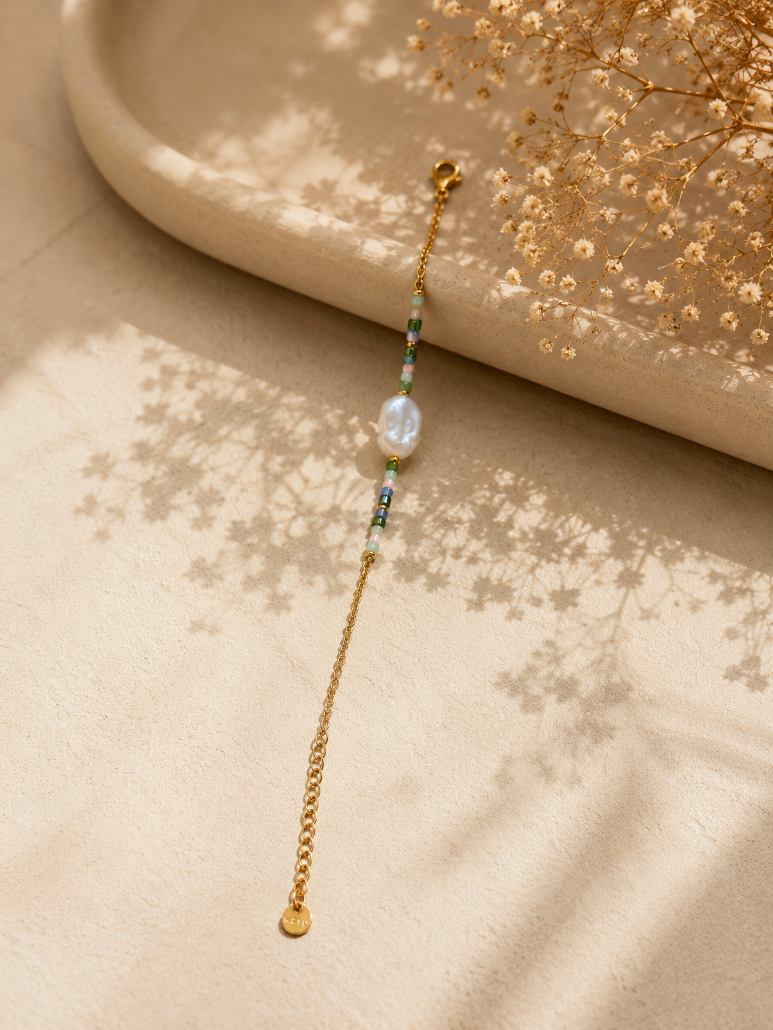 Pearl Bloom Beaded Bracelet