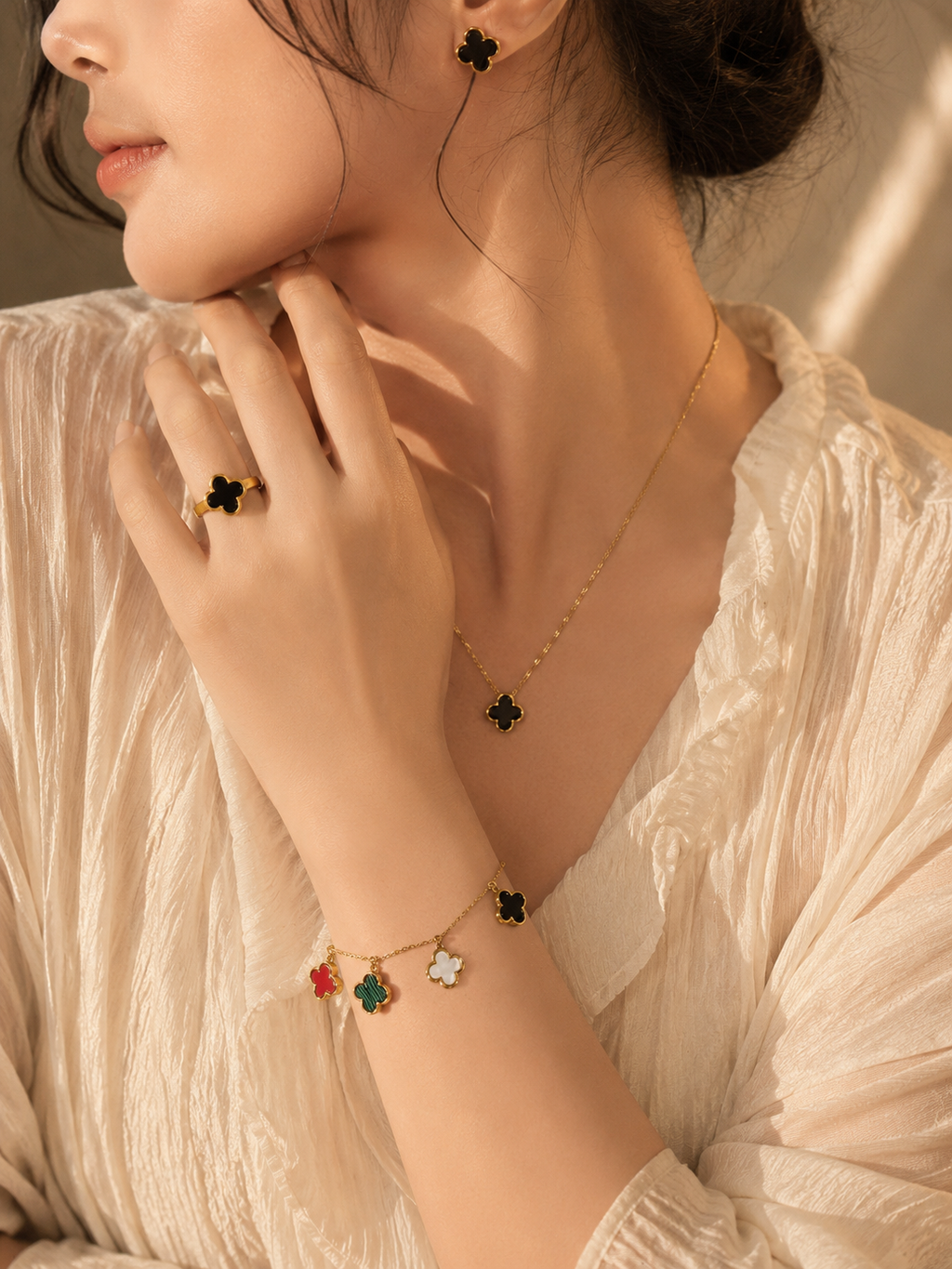 Clover Gold-Plated Jewelry Set