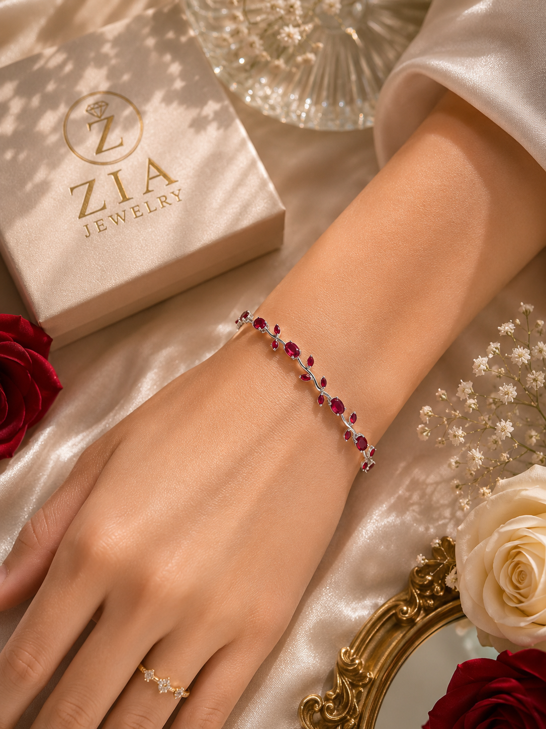 Blooming Tulip Silver Red Bracelet