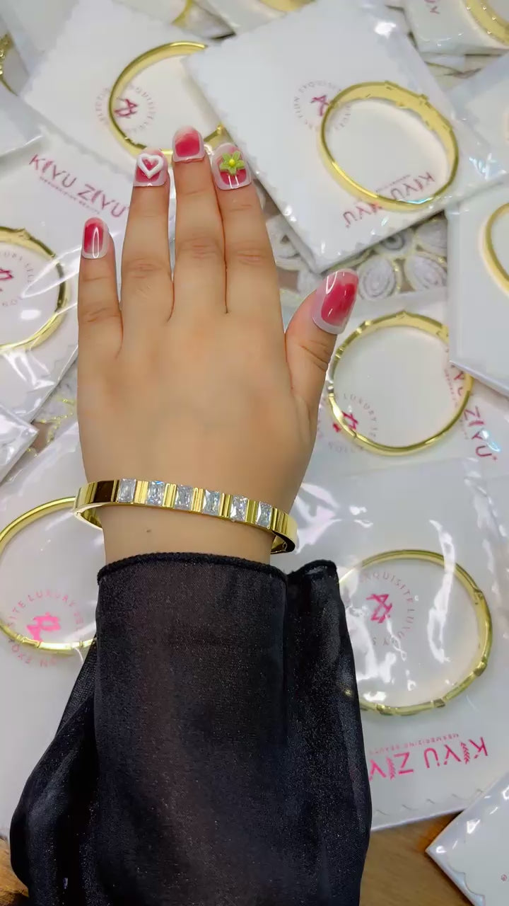 Crystal 18KGold Plated Kada Bracelet