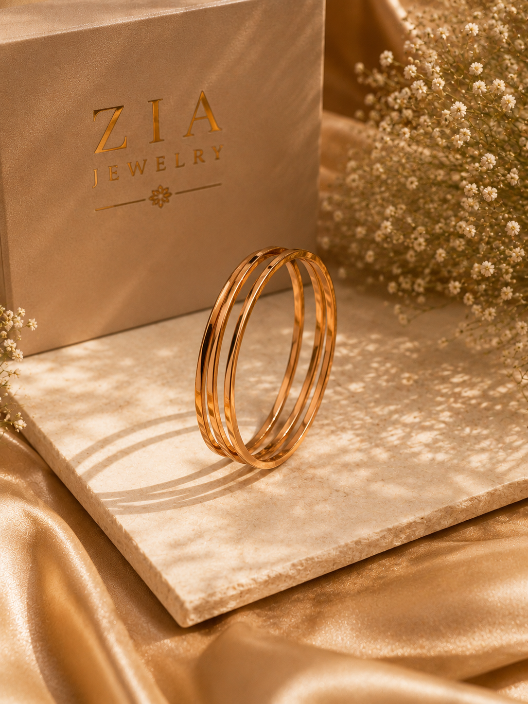 18K Gold Plated Plane Bangle