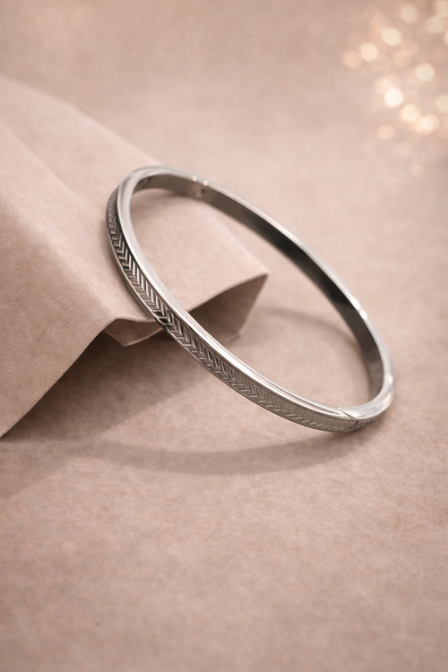 Anti-Tarnish sliver Bangle Bracelet
