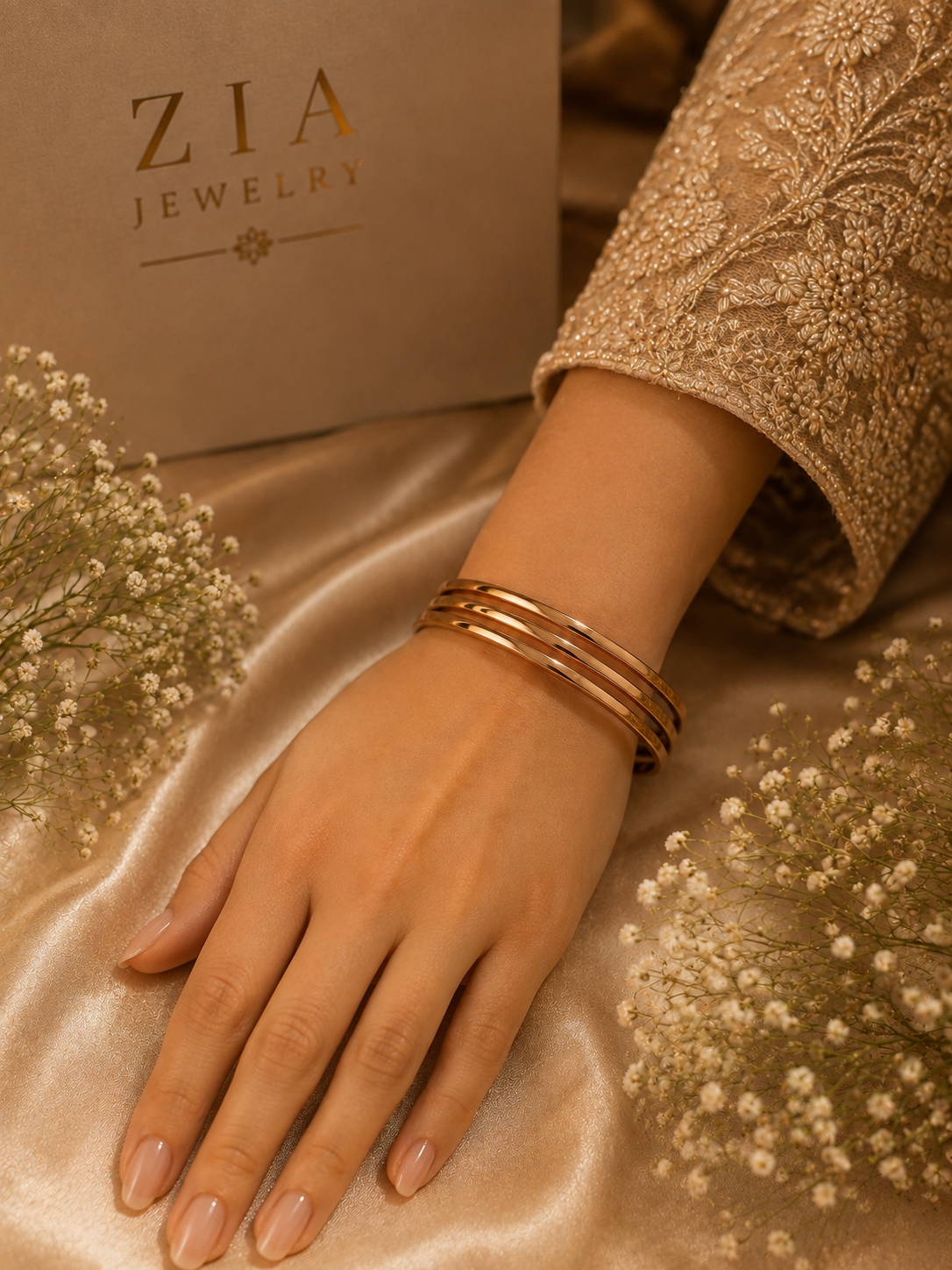 18K Gold Plated Plane Bangle